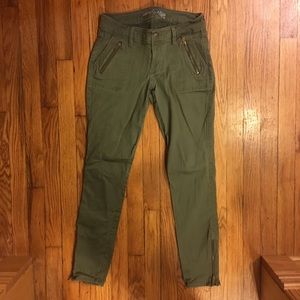 OldNavy Rockstar Denim- Olive- 4 w/ Zippers